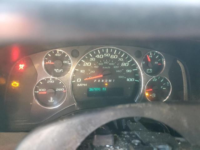 GMC Savana Cutaway G3500 Image 8