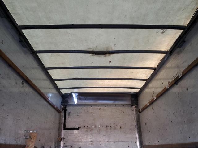 GMC Savana Cutaway G3500 Image 9