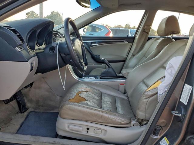 Acura TL Image 4