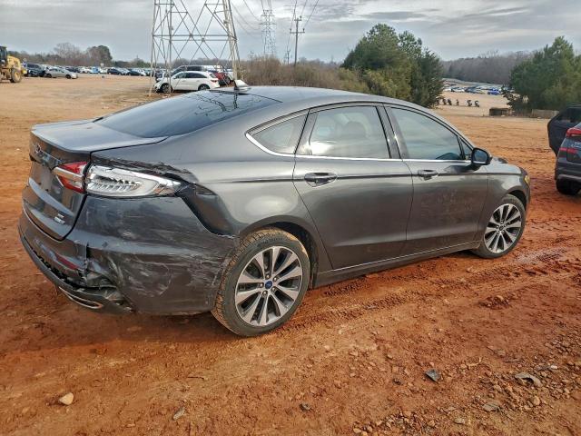 Ford Fusion Se Image 4