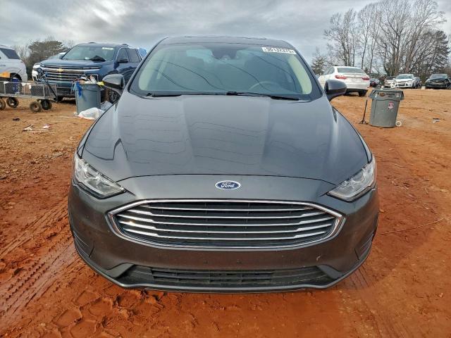 Ford Fusion Se Image 7