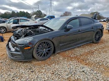  Salvage Porsche Panamera