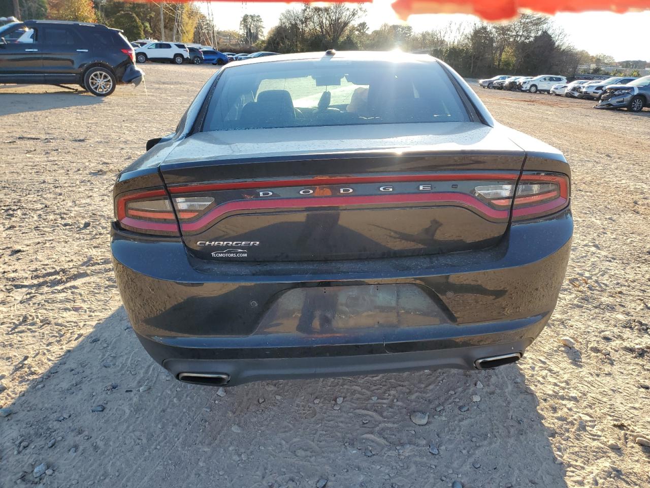 Dodge Charger Se Image 6