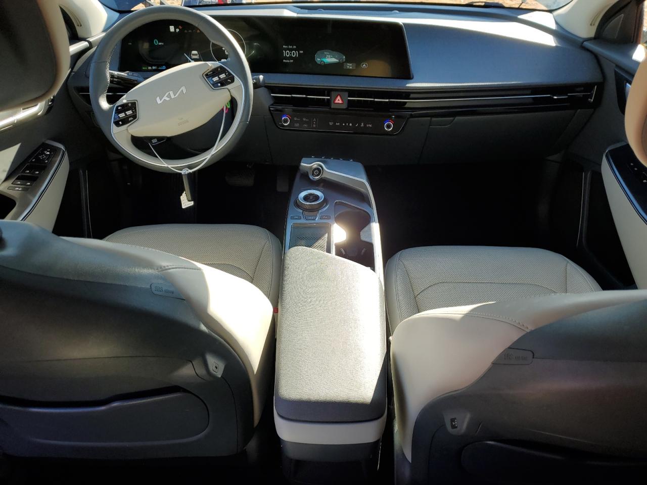 Kia EV6 Light Image 7