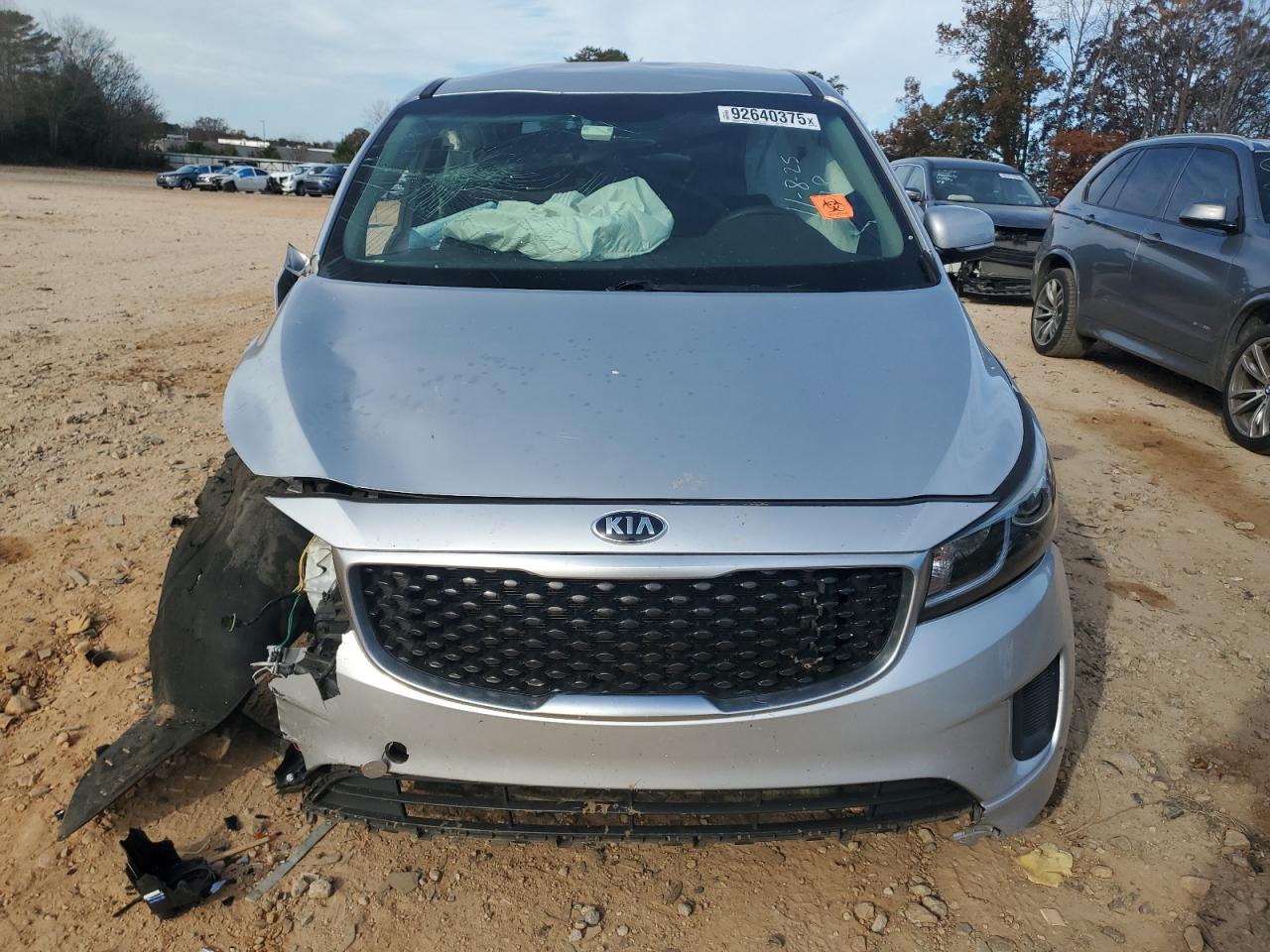 Kia Sedona Lx Image 4