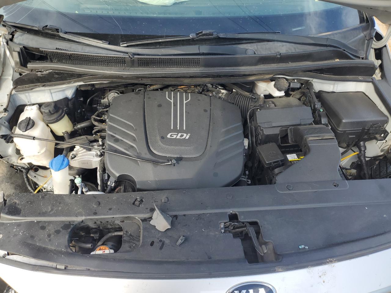 Kia Sedona Lx Image 9