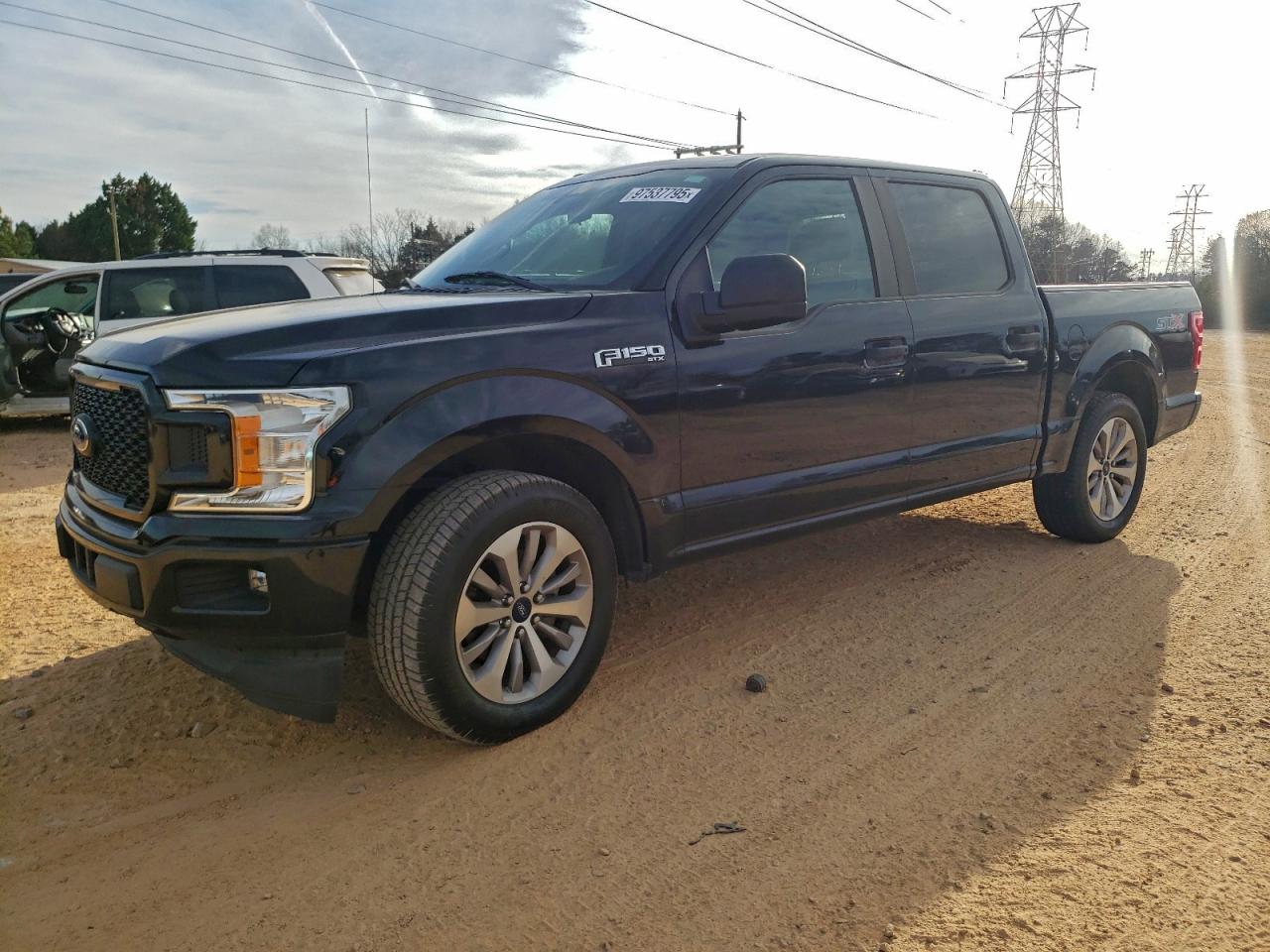 Ford F-150 Supercrew Image 1