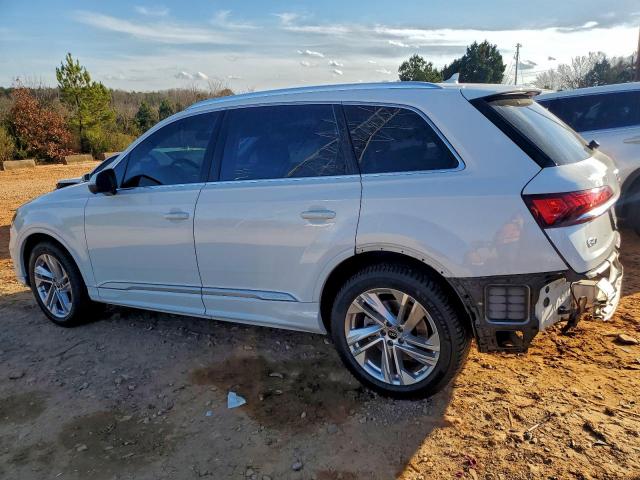 Audi Q7 Premium Plus Image 9