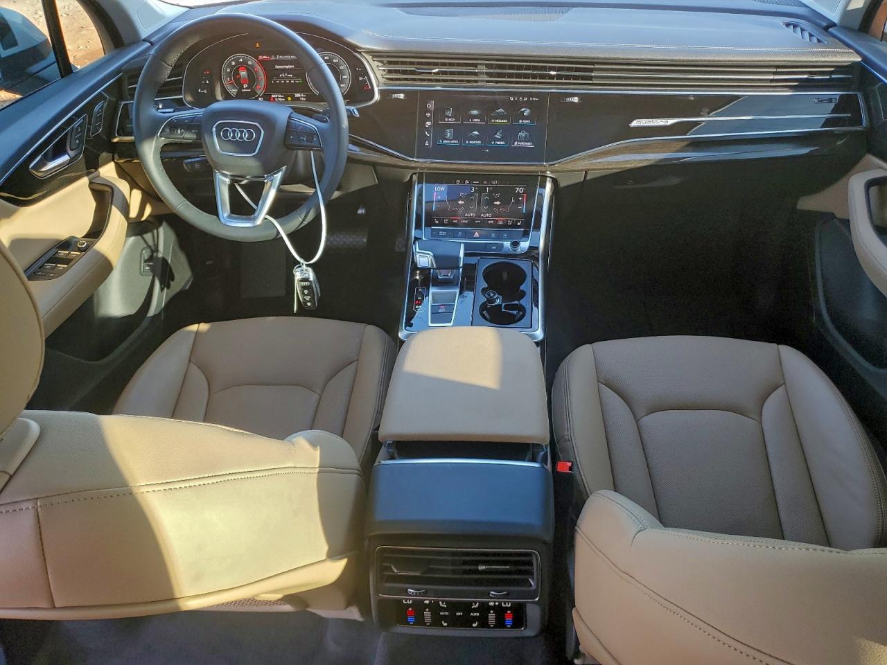 Audi Q7 Premium Plus Image 8