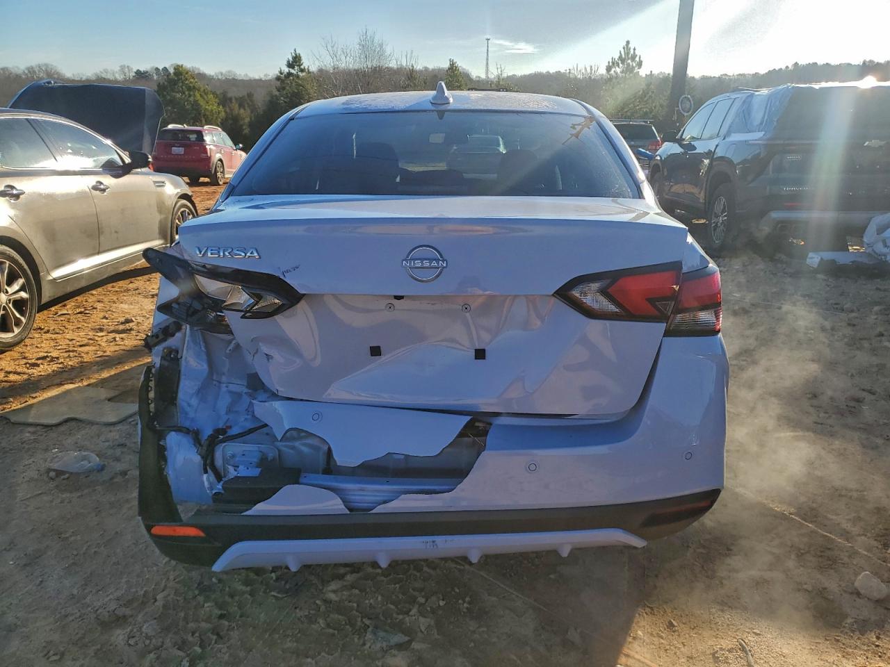 Nissan Versa Sv Image 2