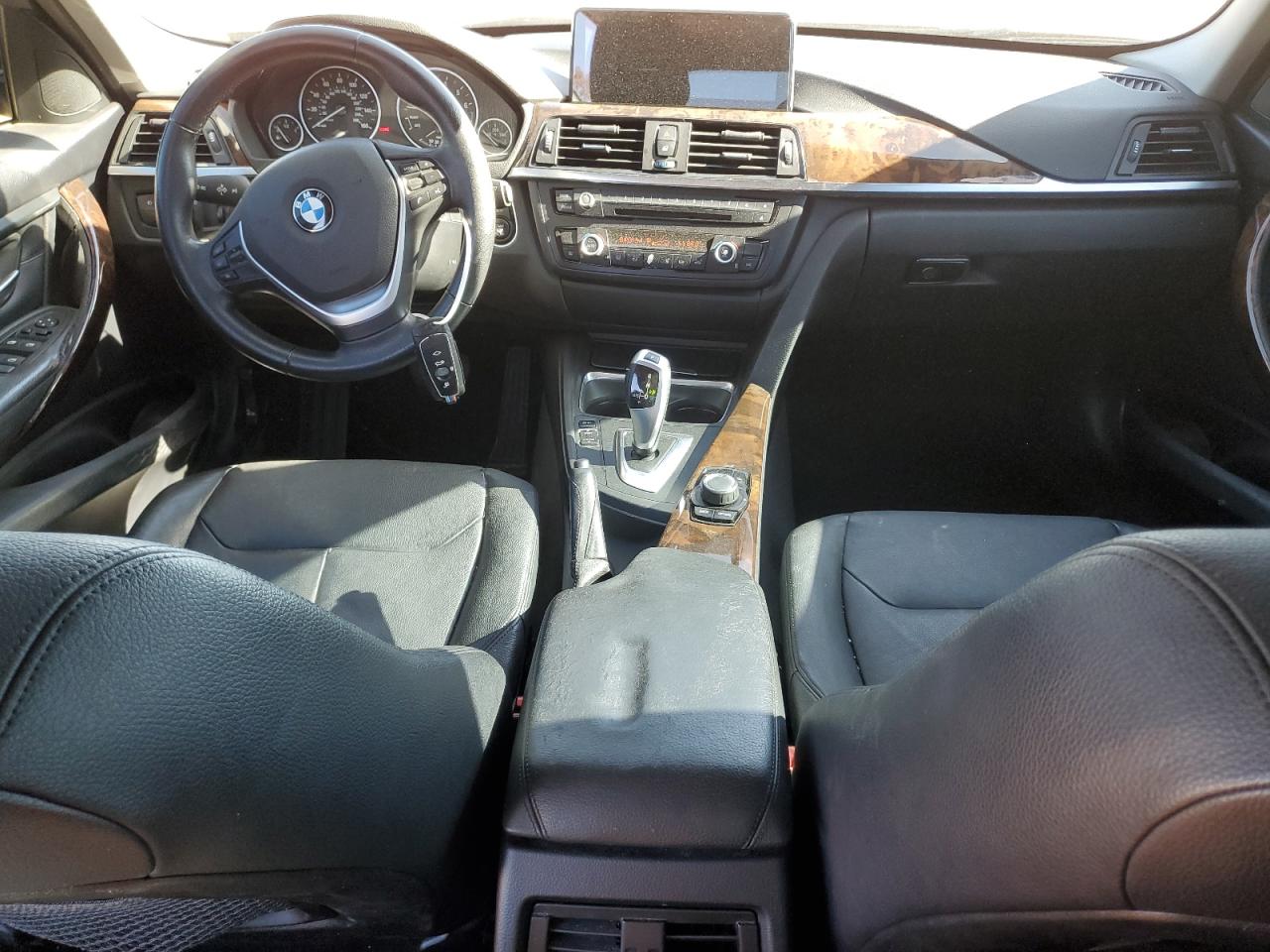 BMW 3 Series I Image 6