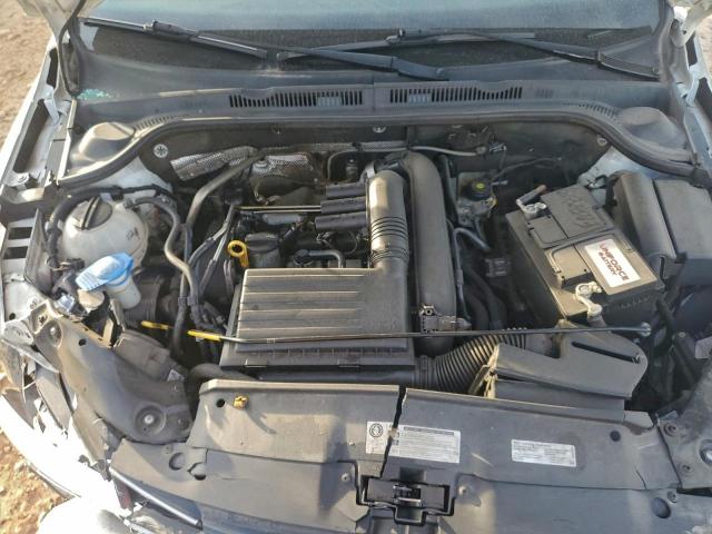 Volkswagen Jetta S Image 11