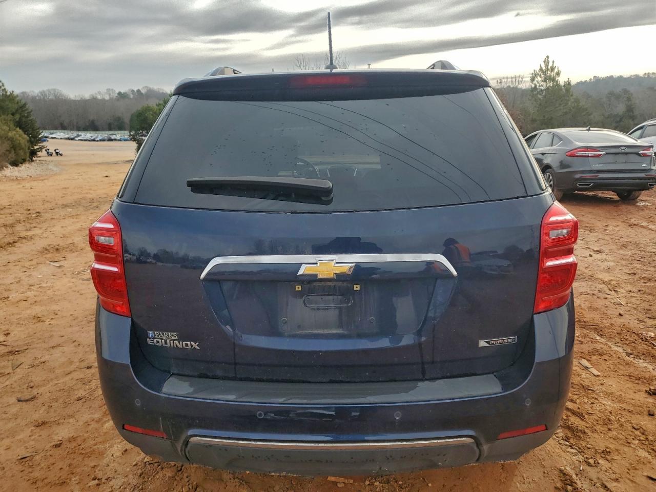 Chevrolet Equinox Premier Image 3