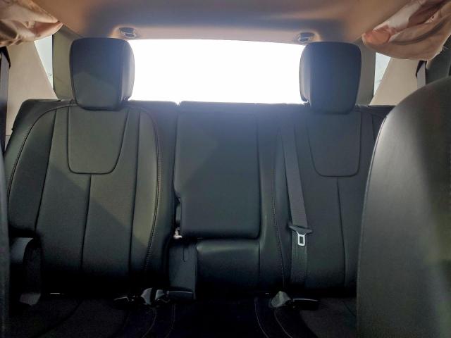 Chevrolet Equinox Premier Image 5