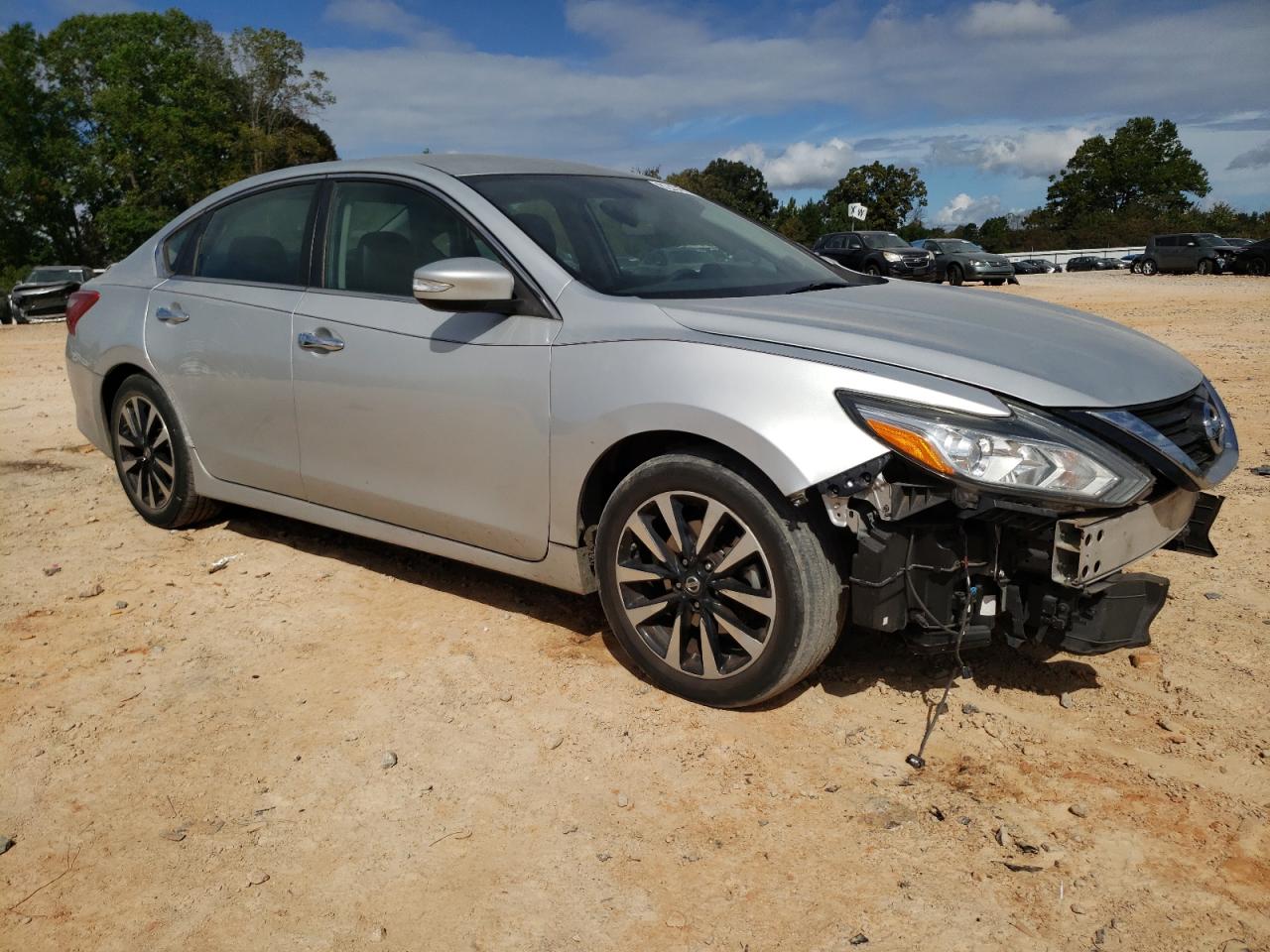 Nissan Altima 2.5 Image 10