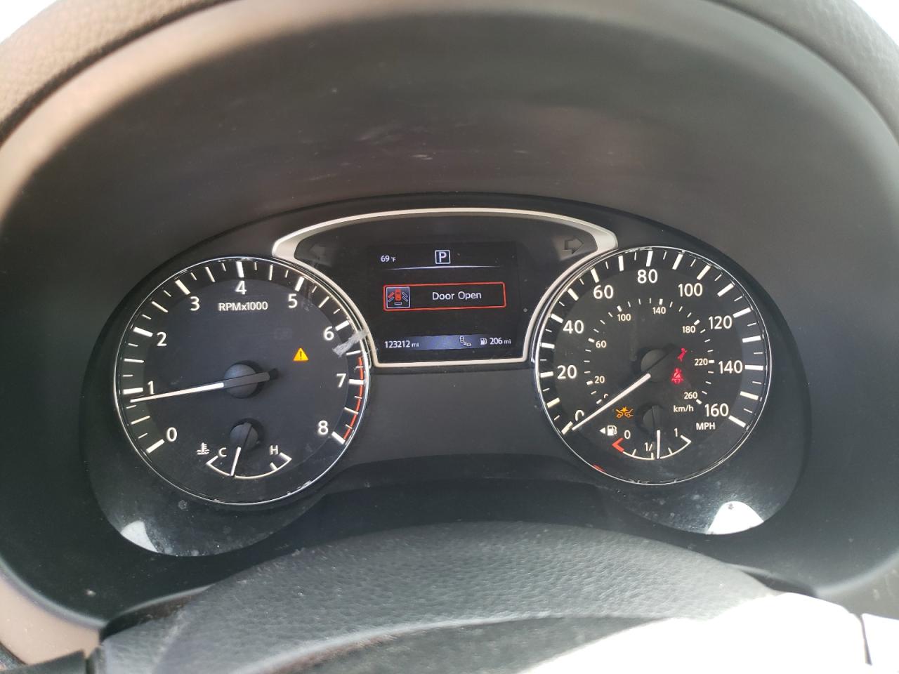 Nissan Altima 2.5 Image 11