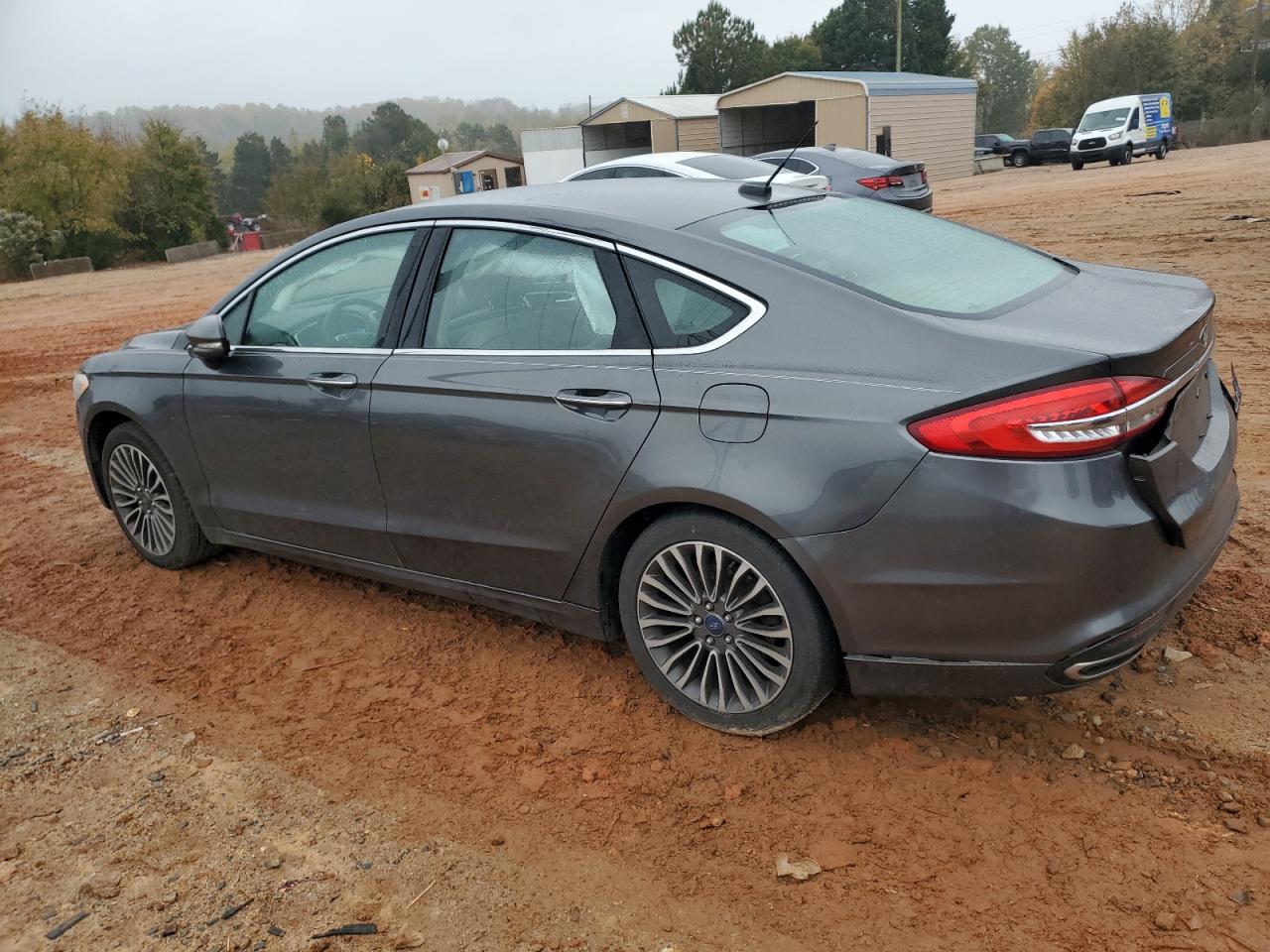 Ford Fusion Se Image 5