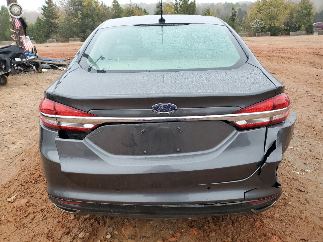 Ford Fusion Se Image 11