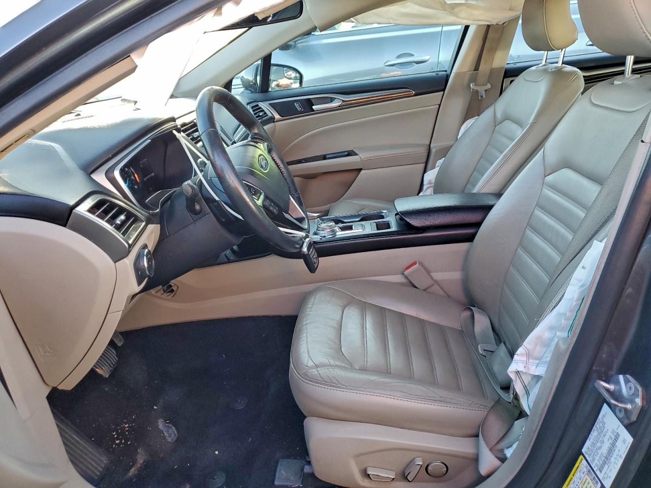 Ford Fusion Se Image 3