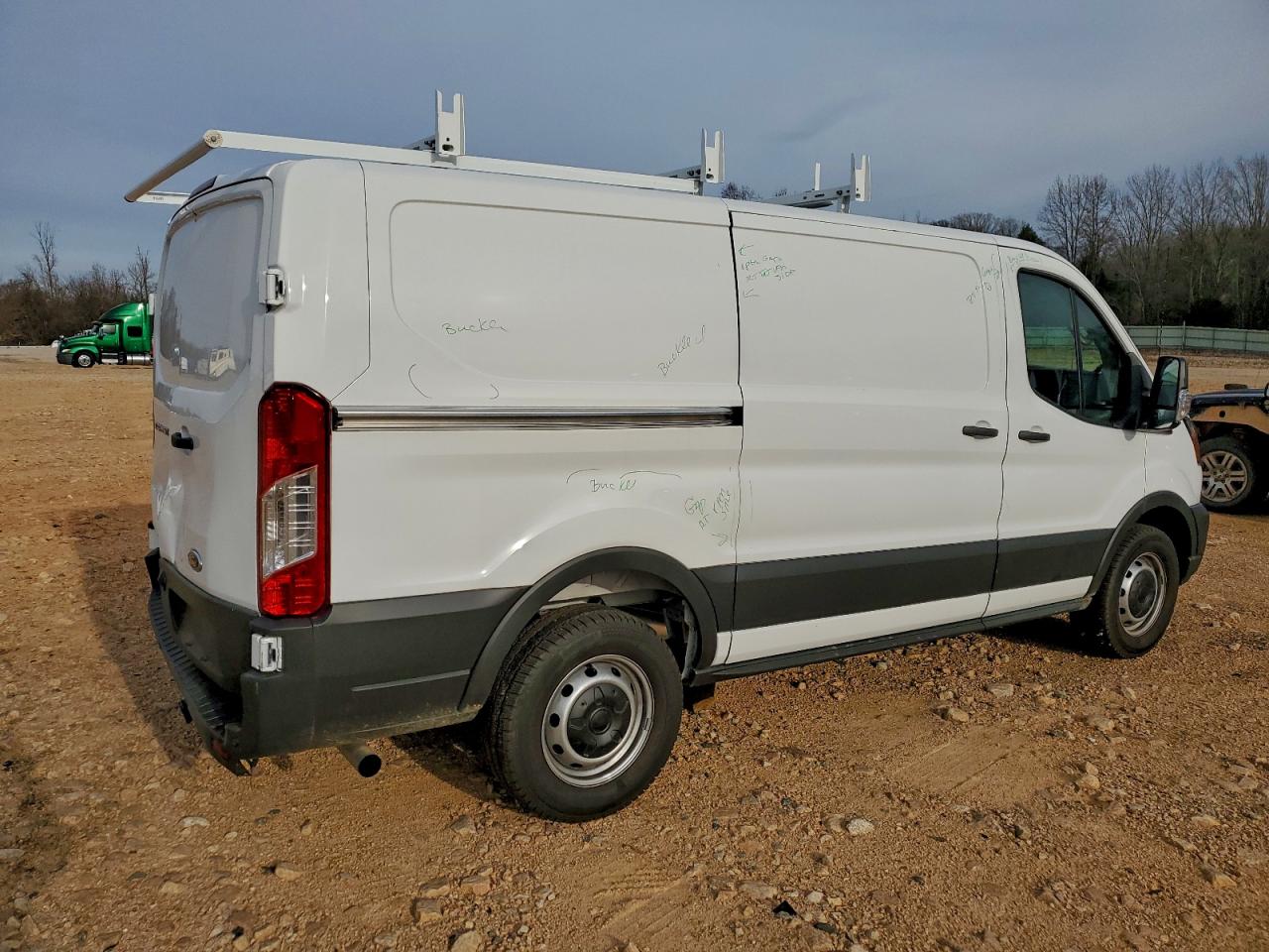 Ford Transit T-250 Image 4