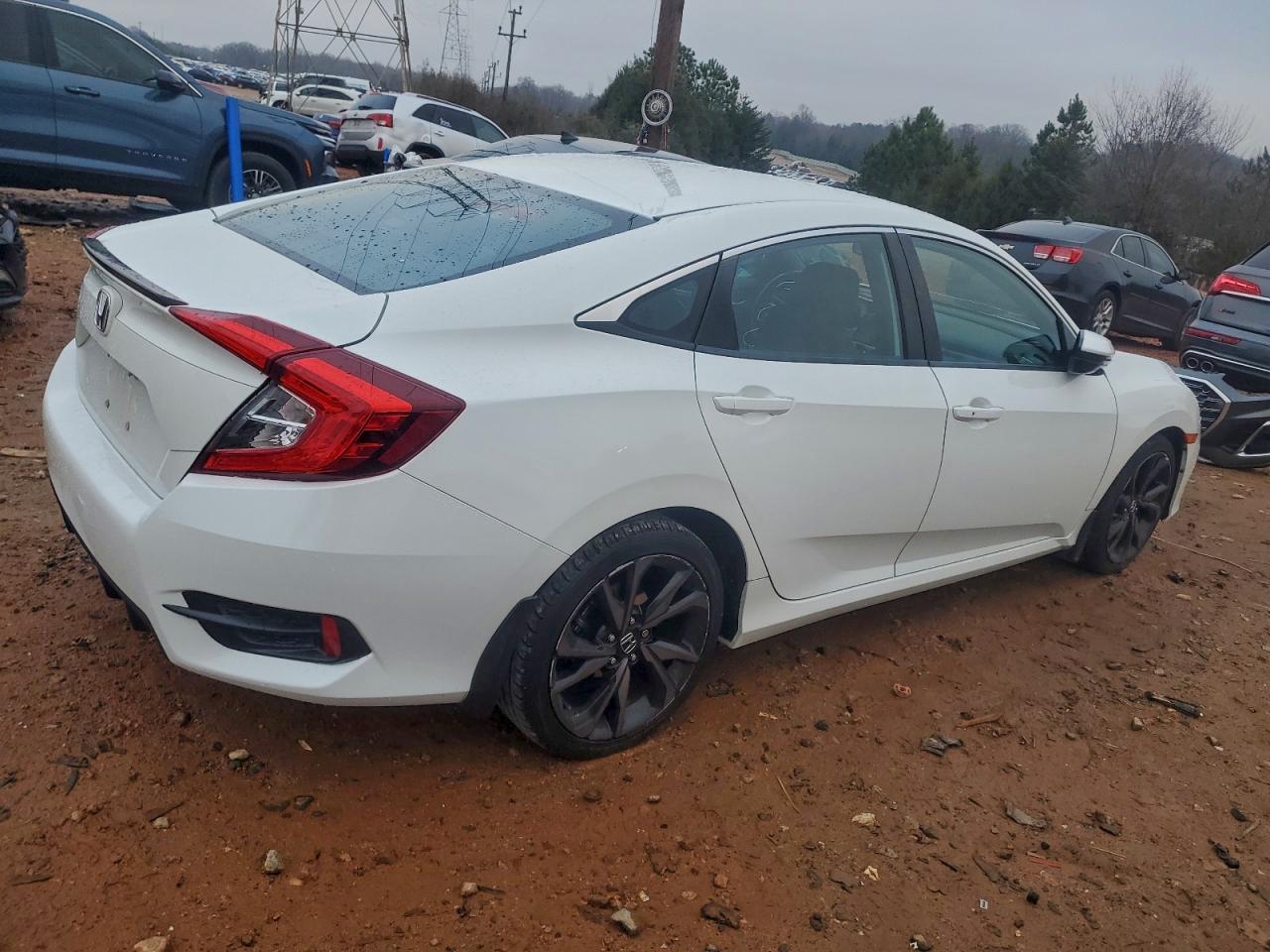 Honda Civic Sport Image 4