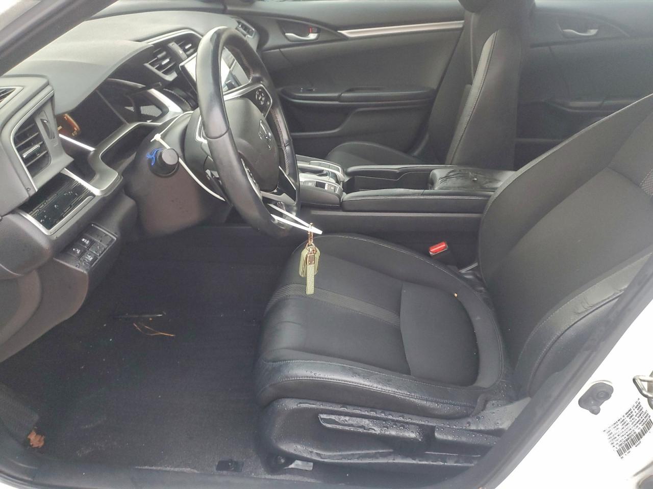 Honda Civic Sport Image 8