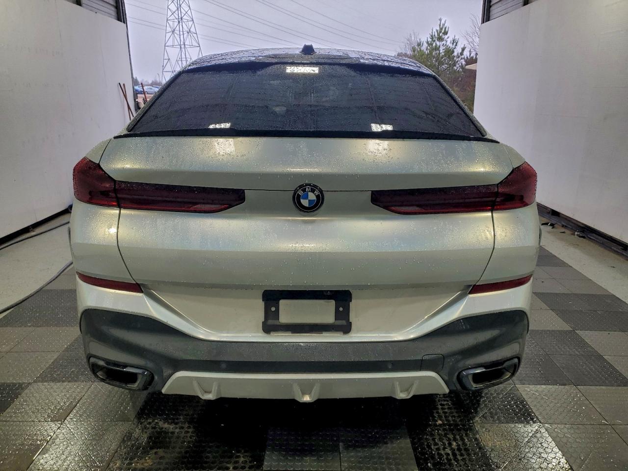 BMW X Series Xdrive40i Image 2