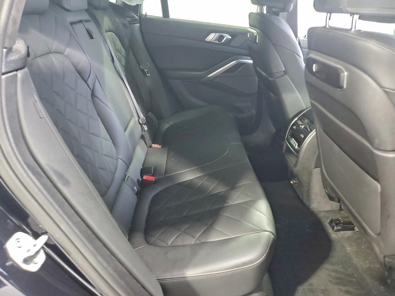 BMW X Series Xdrive40i Image 13