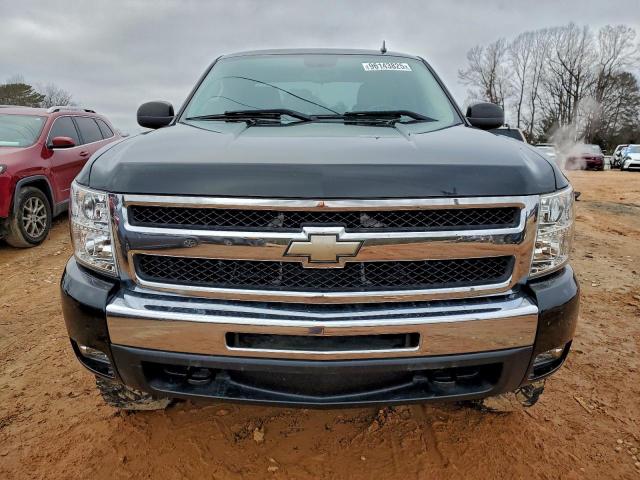 Chevrolet Silverado K1500 Lt Image 6