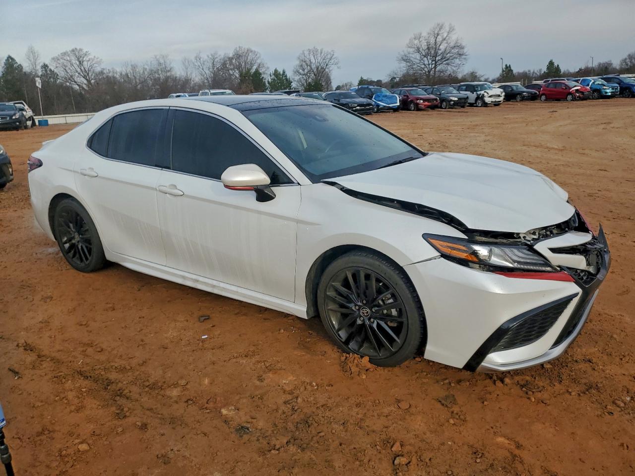 Toyota Camry Xse Image 4