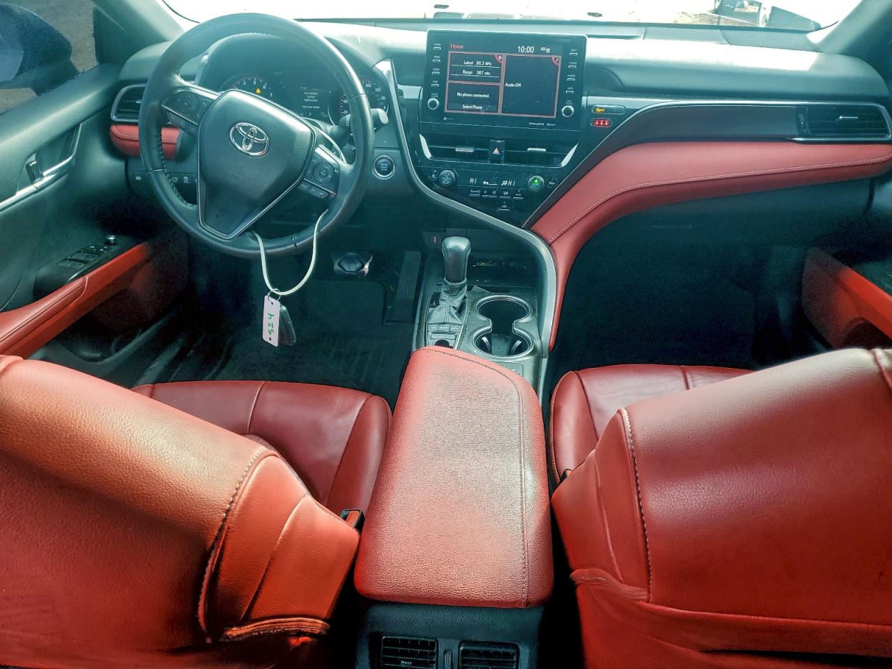 Toyota Camry Xse Image 2