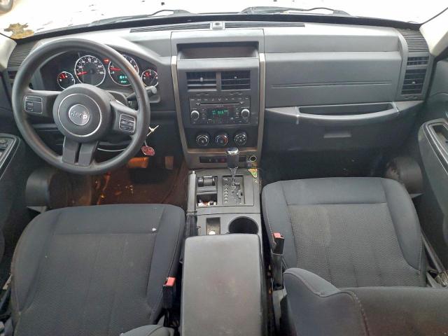 Jeep Liberty Sport Image 7