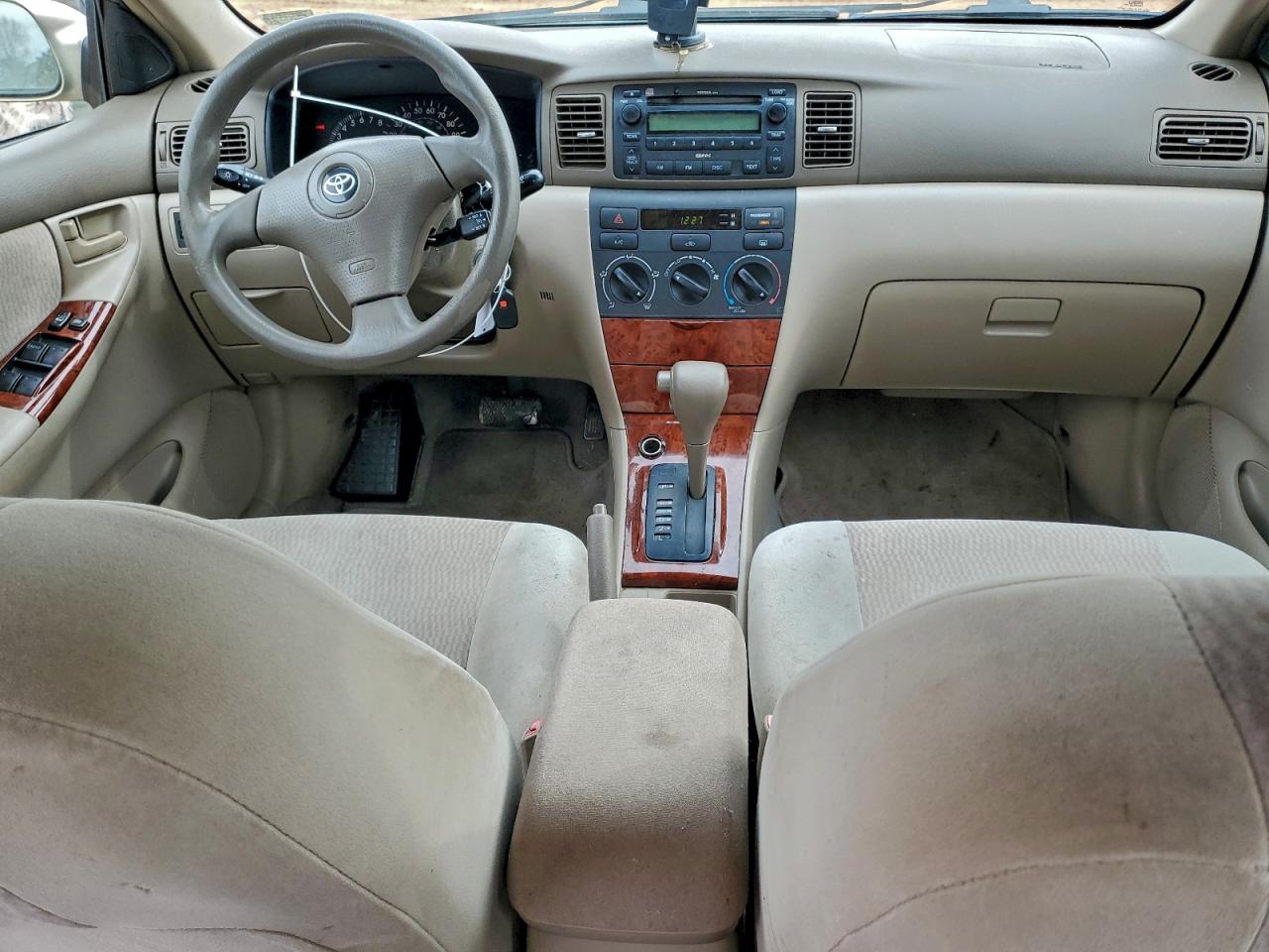 Toyota Corolla Ce Image 11