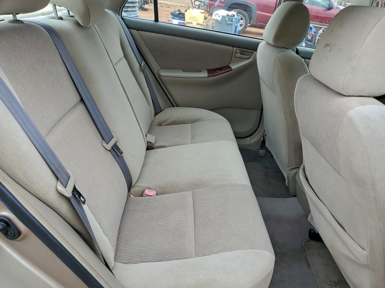 Toyota Corolla Ce Image 8