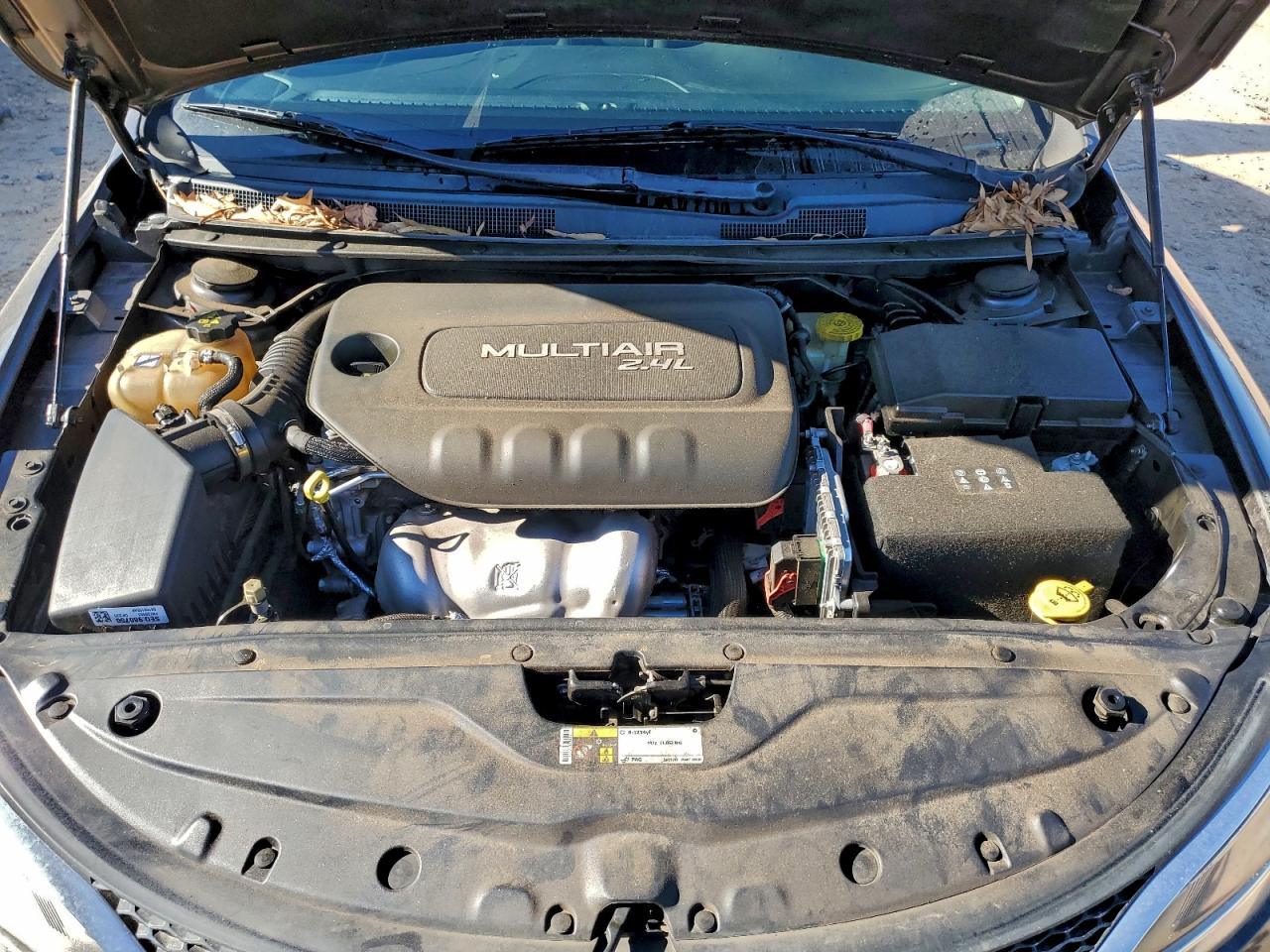 Chrysler 200 Limited Image 8