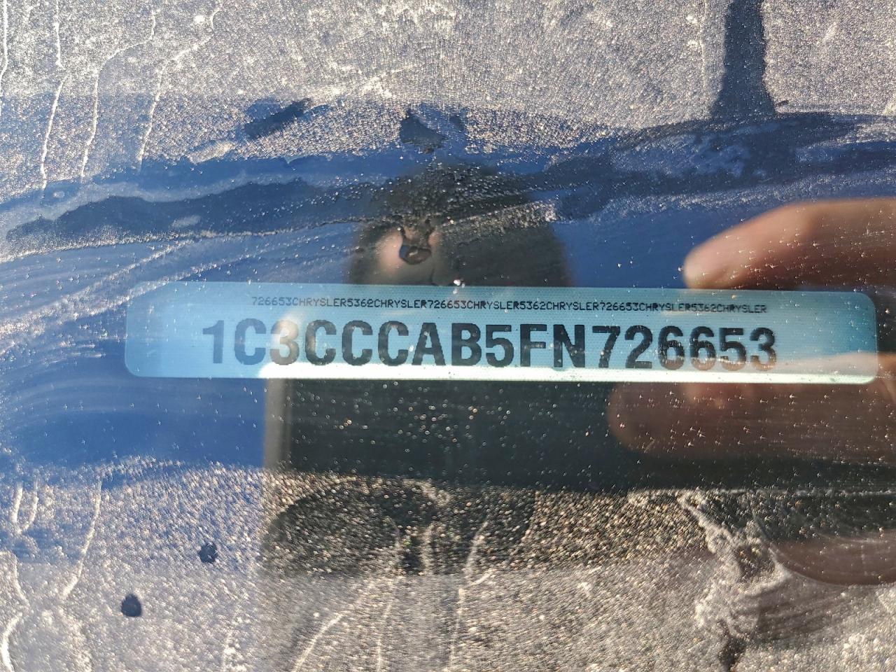 Chrysler 200 Limited Image 7