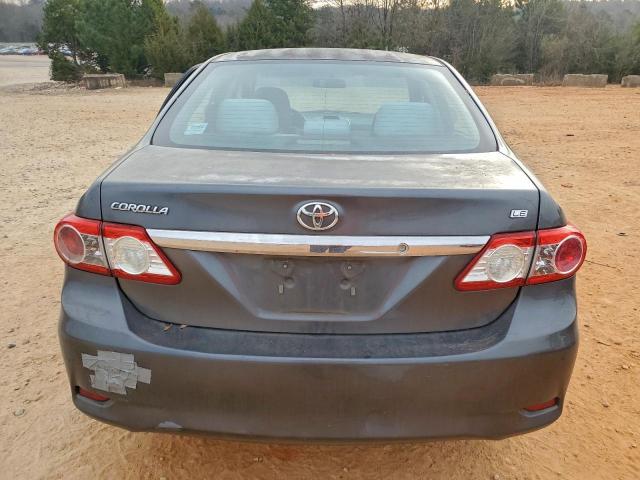 Toyota Corolla Base Image 6