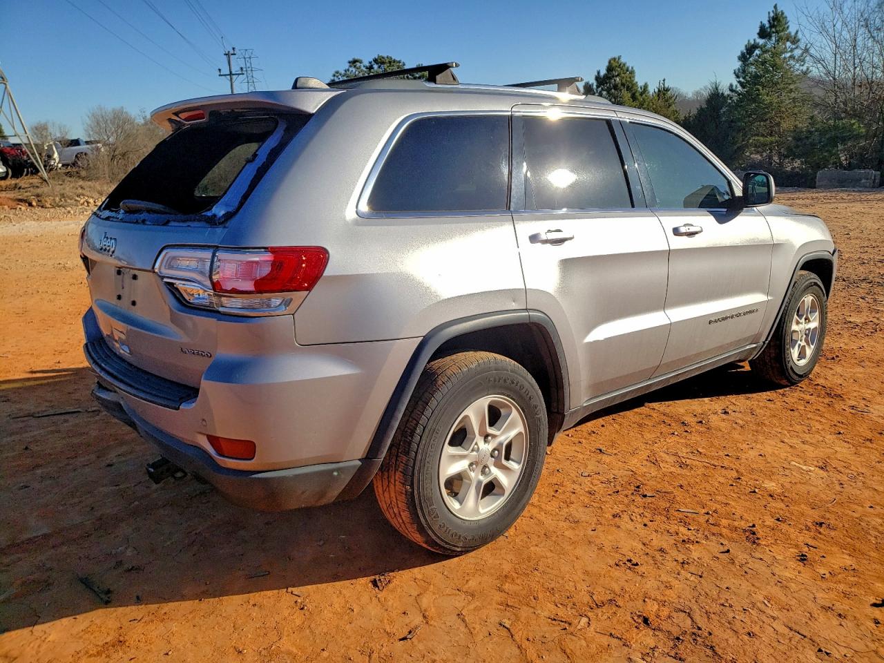 Jeep Grand Cherokee Laredo Image 3
