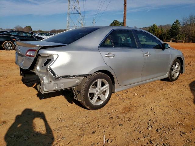 Toyota Camry L Image 3
