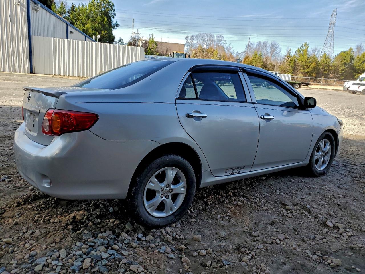 Toyota Corolla Base Image 11