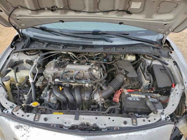 Toyota Corolla Base Image 10