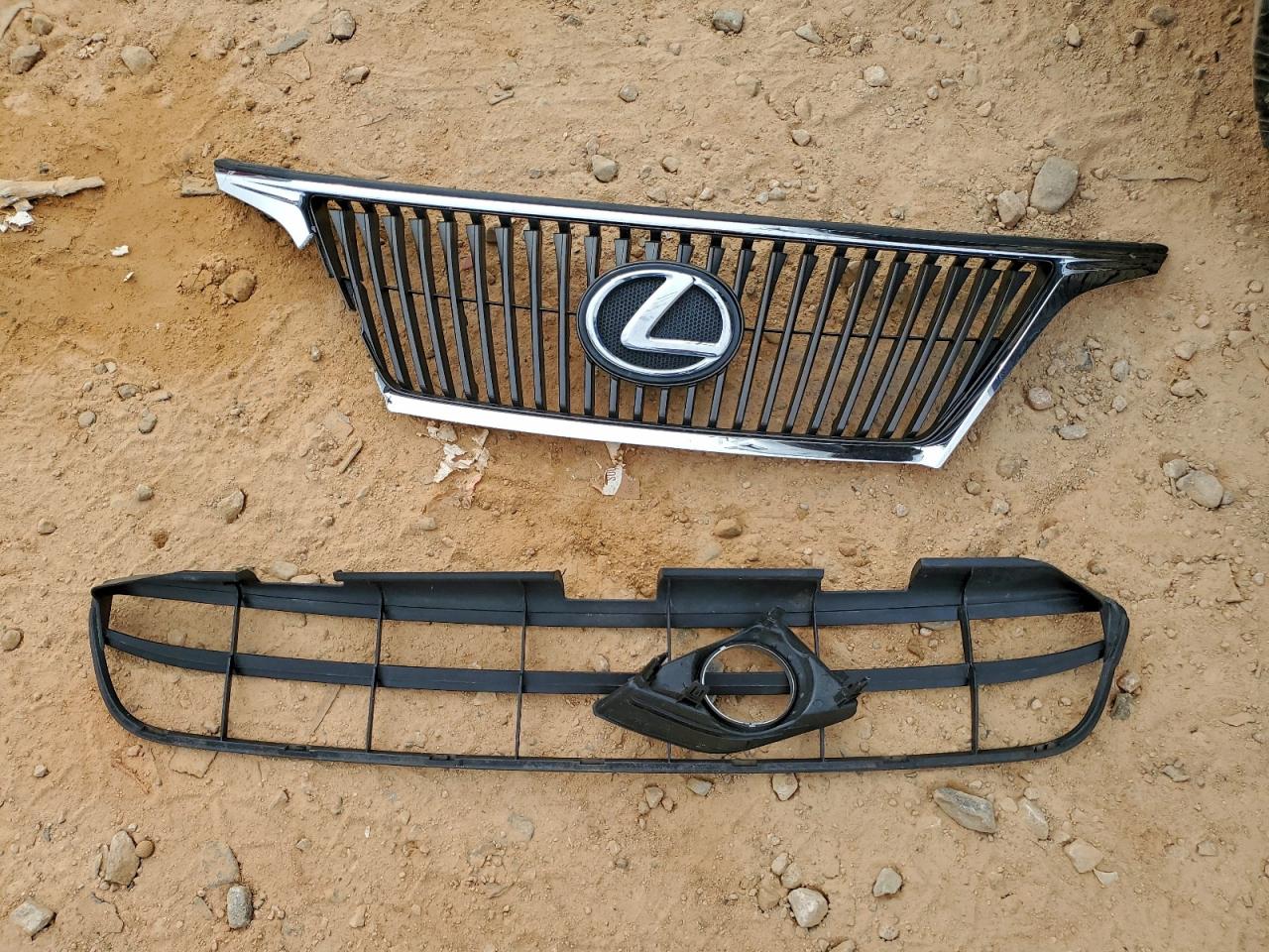 Toyota Corolla Base Image 2