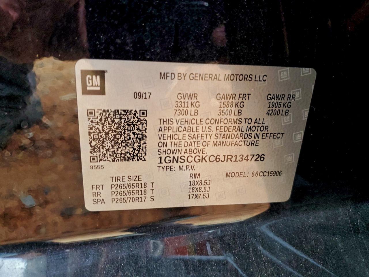 Chevrolet Suburban C1500 Ls Image 12