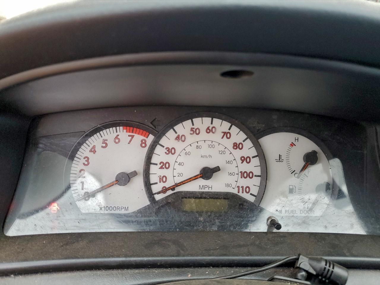 Toyota Corolla Ce Image 11