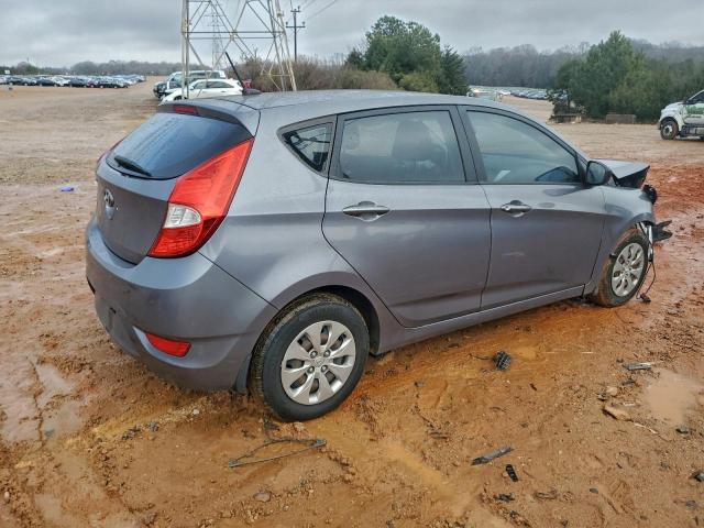 Hyundai ACCENT Gs Image 12