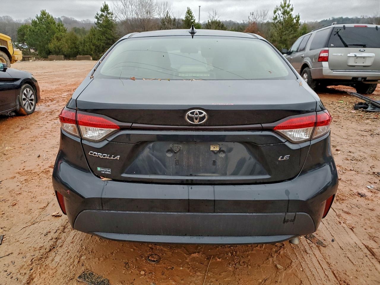 Toyota Corolla Le Image 12