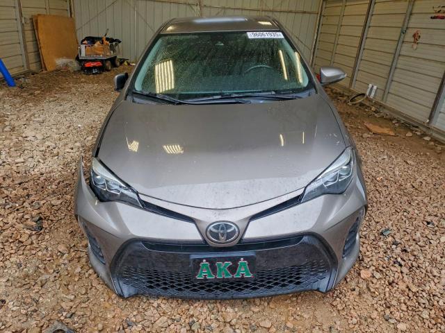 Toyota Corolla L Image 6