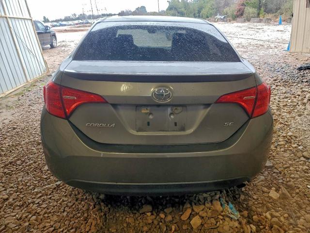 Toyota Corolla L Image 11