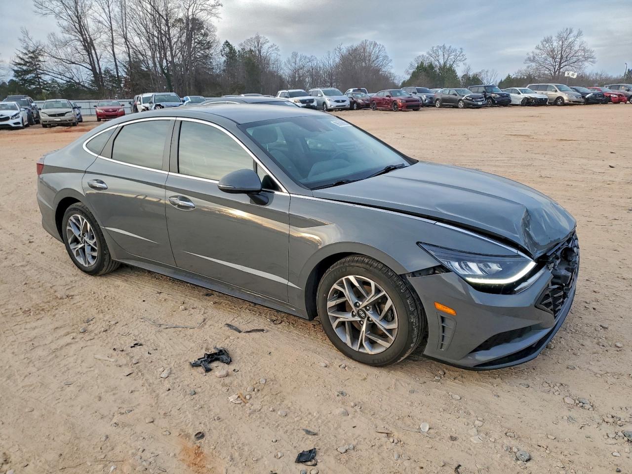 Hyundai SONATA Sel Image 6