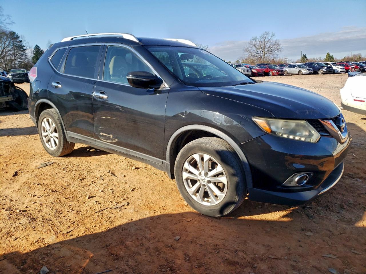 Nissan Rogue S Image 2